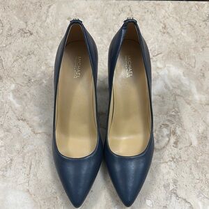 Michael Kors Women's Navy Pumps